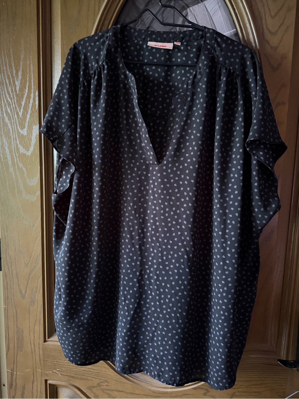 EVRI Black V-Neck Blouse with Gray Heart Print